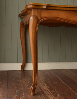 j-856-f アンティークのダイニングテーブル