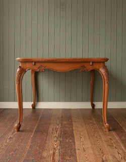 j-869-f アンティークのダイニングテーブル