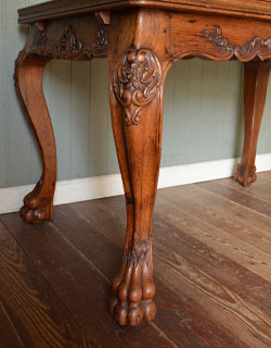 曲線がとってもキレイな脚です。しっかりお直ししてあるので安定感があります。(j-943-f) j-943-f アンティークテーブルの脚