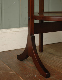 伝統的アフタヌーンティをお家で･･･
美しい姿のケーキスタンド