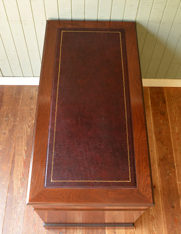 k-561-f アンティークのデスク