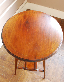 k-592k-f アンティークオケージョナルテーブル