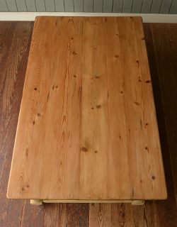 k-632-f アンティークのコーヒーテーブル