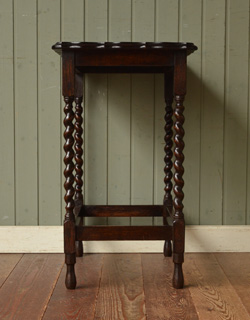 k-633-f アンティークオケージョナルテーブル