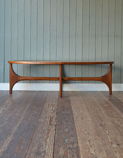 k-802-f アンティークコーヒーテーブルの正面