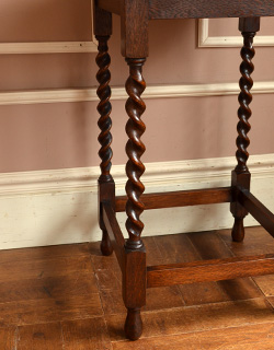 k-846-f アンティークオケージョナルテーブルのツイスト脚