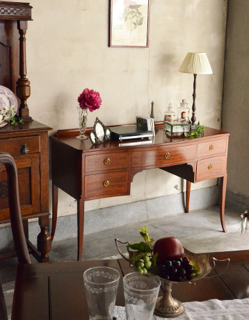 k-875-f アンティークデスクのダイニング