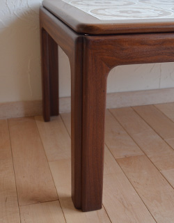 k-934-f アンティークタイルトップコーヒーテーブルの脚