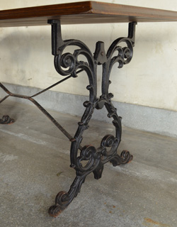 k-949-f アンティークパブテーブルの脚