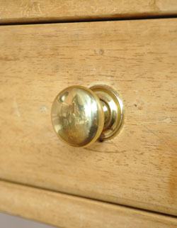 便利な引き出し付き！ペイント脚が可愛い２トーンアンティークデスク