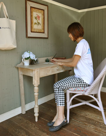 m-216-f アンティークデスク