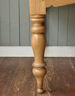 m-222-f アンティークテーブル