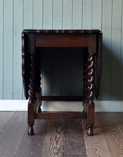 m-338-f アンティークゲートレッグテーブルの両閉じ・前