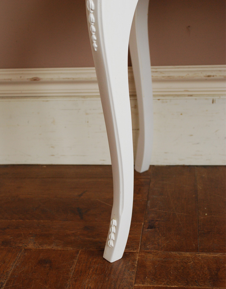 m-354-f アンティークナイトテーブルの脚