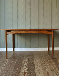 q-173-f アンティーク テーブル（G-plan） 