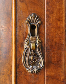 q-175-f アンティークサイドボード