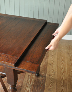 q-205-f アンティークドローリーフテーブル