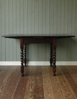 q-208-f アンティークドローリーフテーブル