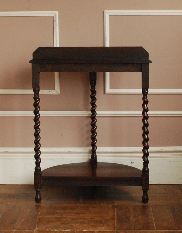 q-410-f アンティークオケージョナルテーブルの後ろ