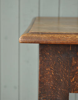 x-369-f アンティークテーブル