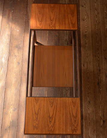 x-496-f アンティークコーヒーテーブル（G-plan）の天板