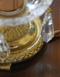 Handleオリジナル　照明・ライティング　Handleオリジナルのテーブルシャンデリア  （ゴールド色・S・ガラス）（E17シャンデリア球付）。キラッと輝く高品質の真鍮製ヨーロッパから取り寄せる無垢の真鍮は質感が違います。(sgl-06)