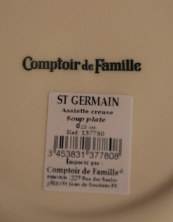 コントワールドファミーユ　インテリア雑貨　コントワール・ド・ファミーユのスープレート （サン・ジェルマン）。底裏には【コントワール・ドゥ・ファミーユ】のロゴが入っています。(cf-564)