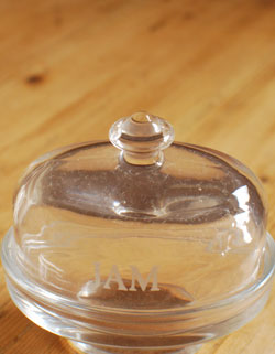 ダイニング雑貨　インテリア雑貨　リトルドーム（ジャム）。ガラス製の取っ手がキュートなデザインです。(n3-040)