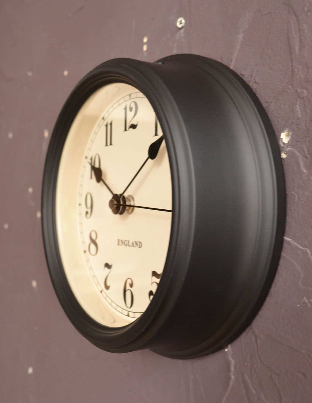 ミラー・時計　インテリア雑貨　ウォールクロック (BK)。「オシャレな時計がなかなかなくて・・」と思っていた方にぜひ使って頂きたい時計です。(n12-071)