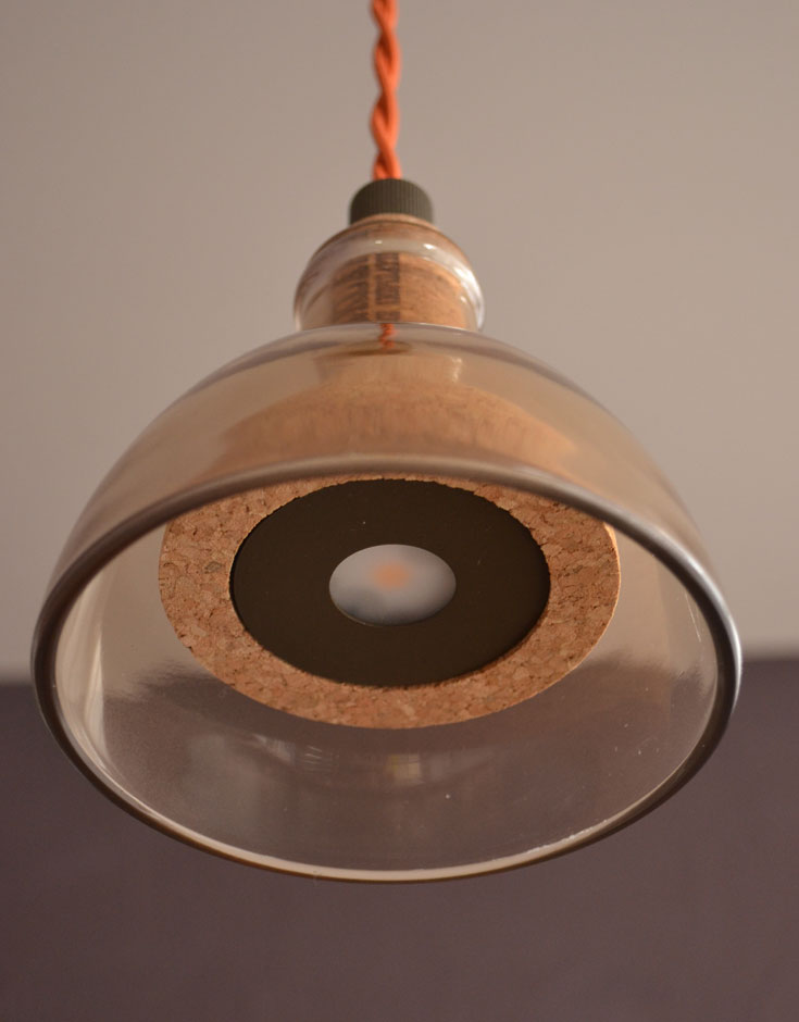 ペンダントライト　照明・ライティング　コルク×ガラス　LED電球がセットになった小さくて可愛いガラスランプ。コルクの中にLEDが埋め込まれているので、スッキリしたデザインです。(n-1045)