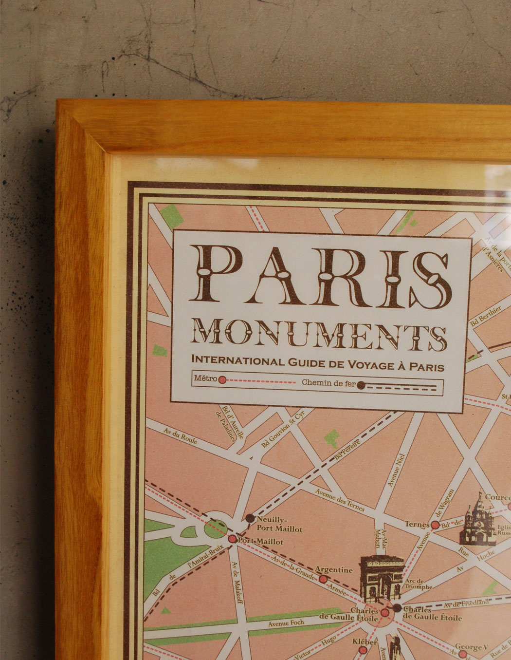 フレーム　インテリア雑貨　Cavallini社アートフレーム パリマップポスター（PARIS）。地図が素敵なアートフレームになりました。(n7-034)