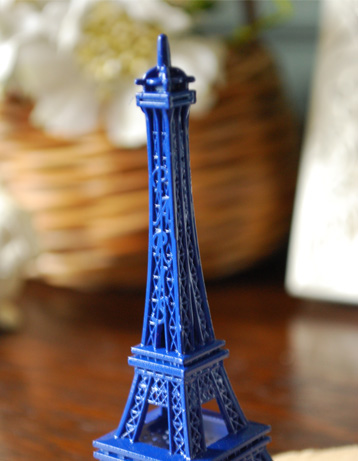リビング雑貨　インテリア雑貨　エッフェル塔（ブルー：S）。PARISのロゴ。(n12-067)