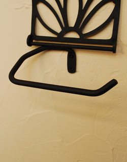 洗面・トイレ　住宅用パーツ　真鍮製(黒染め)トイレットペーパーホルダー（ブラック・ビス付き）。ペーパーを掛けるバーはこんな感じです。(sa-208)