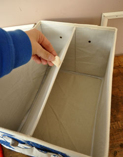 収納ボックス　インテリア雑貨　ストレージボックス　フルール（ブルー）。底板はこのように外せるので、お掃除するときも便利！。(n5-045)